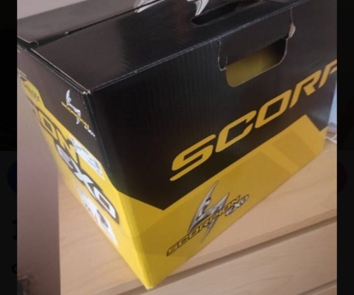 Scorpion EXO 1400 nuevo sin uso
