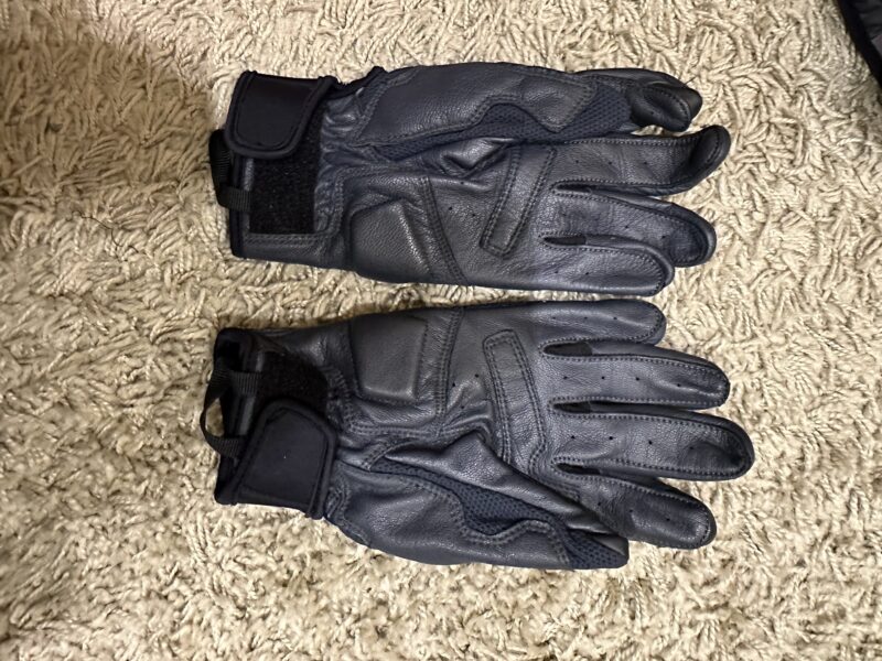 Revit calibre gloves