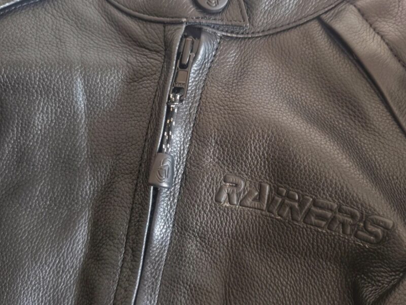 Chaqueta Kiara de Rainers, para moteras en piel.