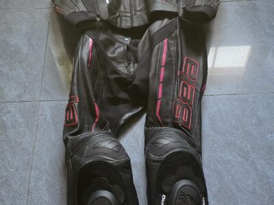 Mono de chica talla 40 sin estrenar con etiquetas