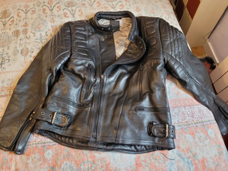 Chaqueta y pantalón cuero motorista reforzado excelente estado