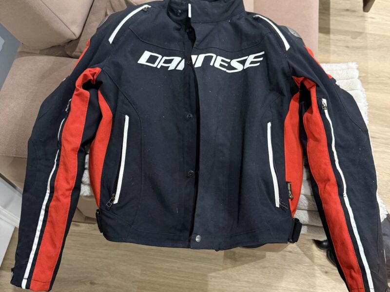 CHAQUETA DE MOTO