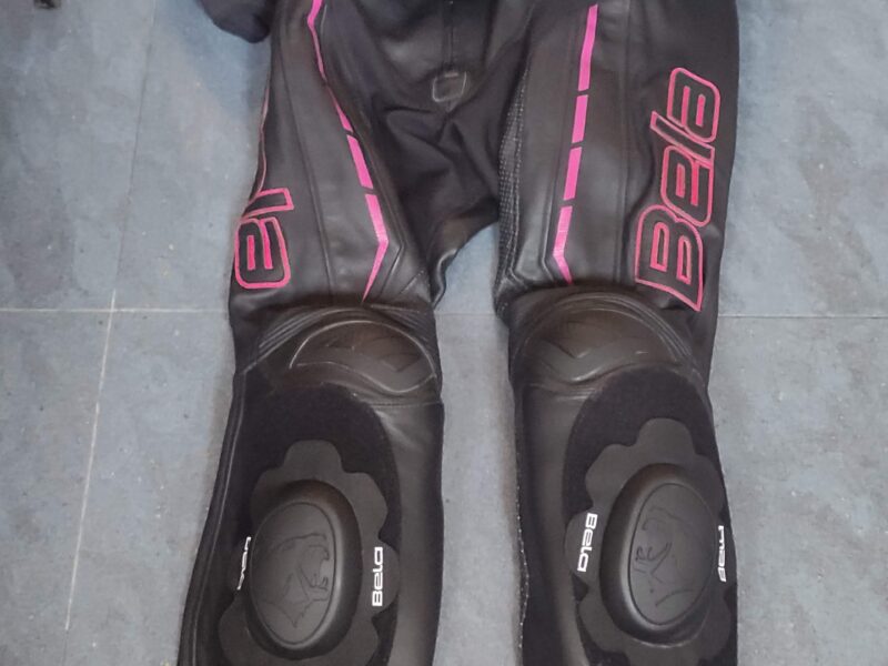 Mono de chica talla 40 sin estrenar con etiquetas