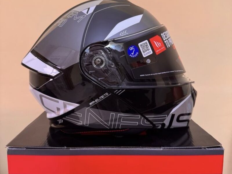 Casco Mt helmets Génesis