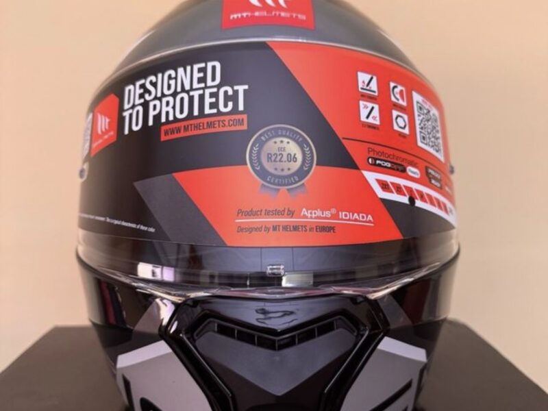 Casco Mt helmets Génesis