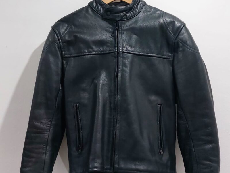 Pareja de chaquetas de Cuero talla XL y XXS color negro