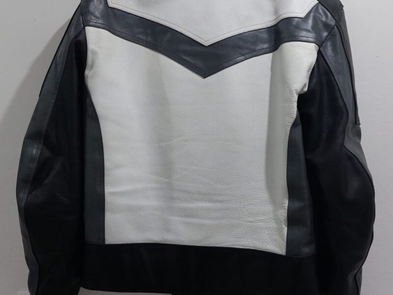Pareja de chaquetas de Cuero talla L y XXS color negro/gris/blanca
