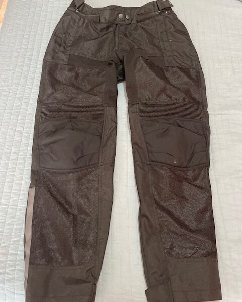 pantalon de cordura verano, chica y chico