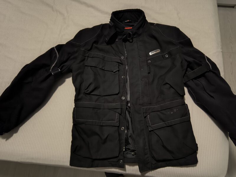 Chaqueta de moto marca spidi en negro talla xl