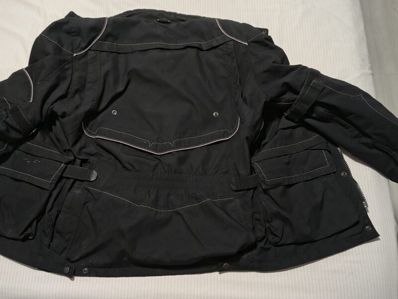 Chaqueta de moto marca spidi en negro talla xl