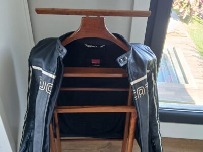 CAZADORA DUCATI-DAINESE CUERO CON PROTECCIONES