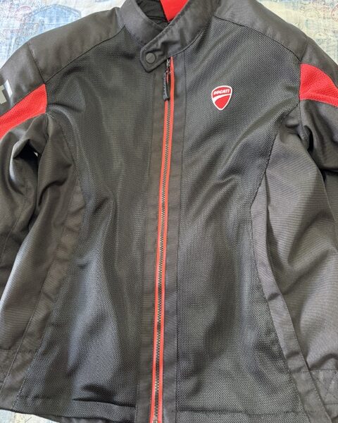 Vendo Chaqueta de cordura SPYDI original DUCATI