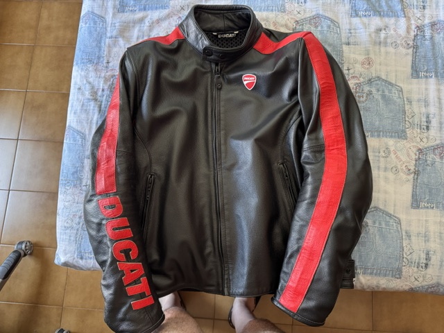 Chaqueta de Cuero DAINESE - Original Ducati