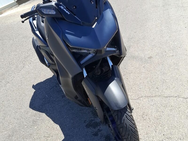 Yamaha XMAX 125