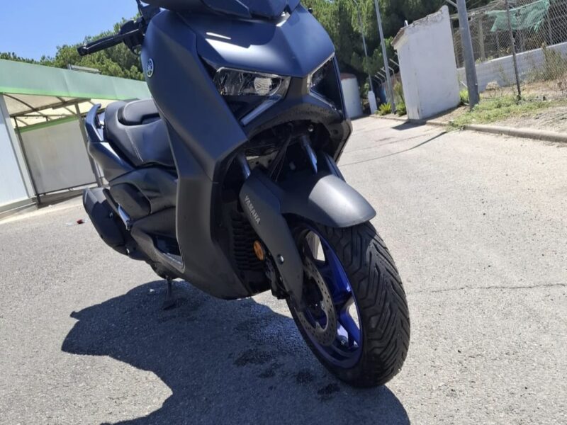 Yamaha XMAX 125