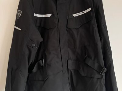 Chaqueta Moto Revit Talla 5XL. Sin estrenar