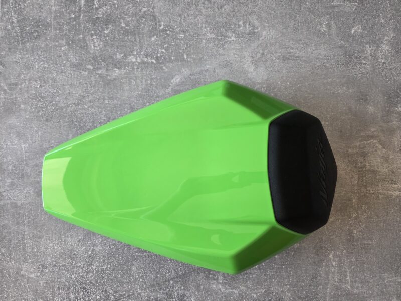 Tapa de colín monoplaza Kawasaki ZX10r verde original.