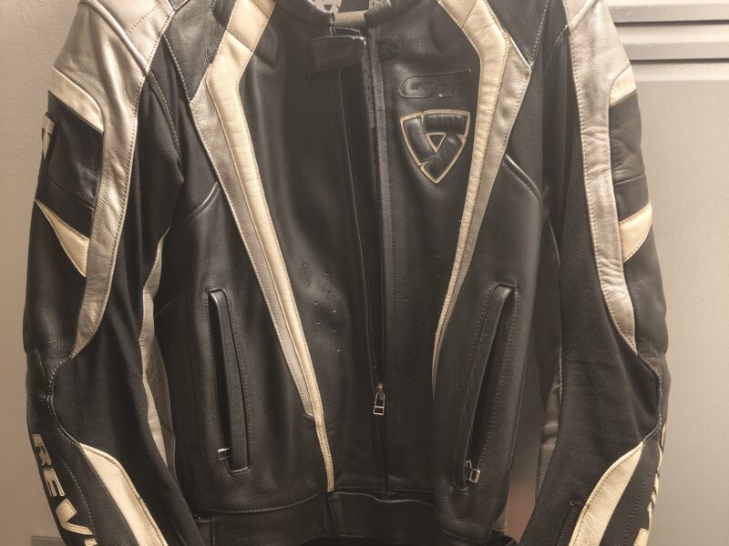 Cambio por chaqueta de cuero talla 54/56