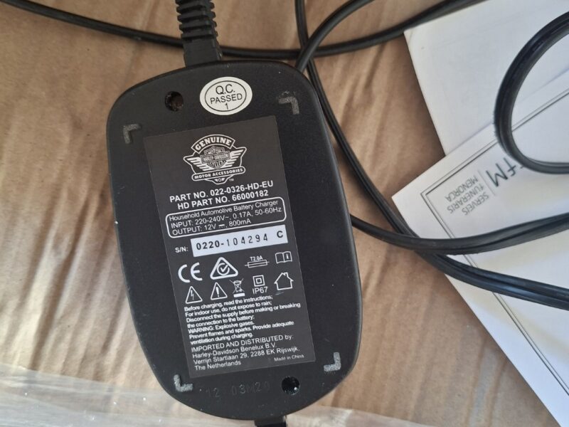 ​Cargador / Mantenedor de Batería Harley-Davidson Dual Mode 800mA